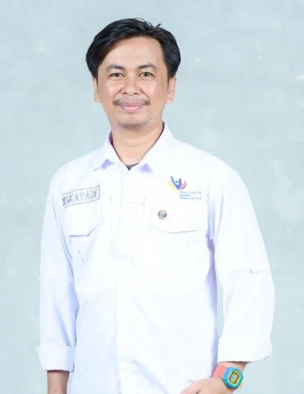 Riskayadi, S.Pd., M.Hum.